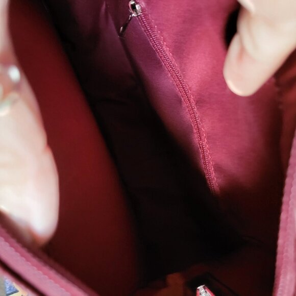 *NEW RARE GUITAR SHAPE CROSSBODY PURSE BAG - Picture 8 of 9